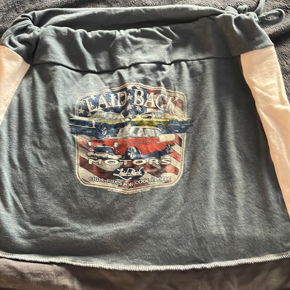 Adorable short skirt - made out of reused T Shirts - Picture 2 of 3